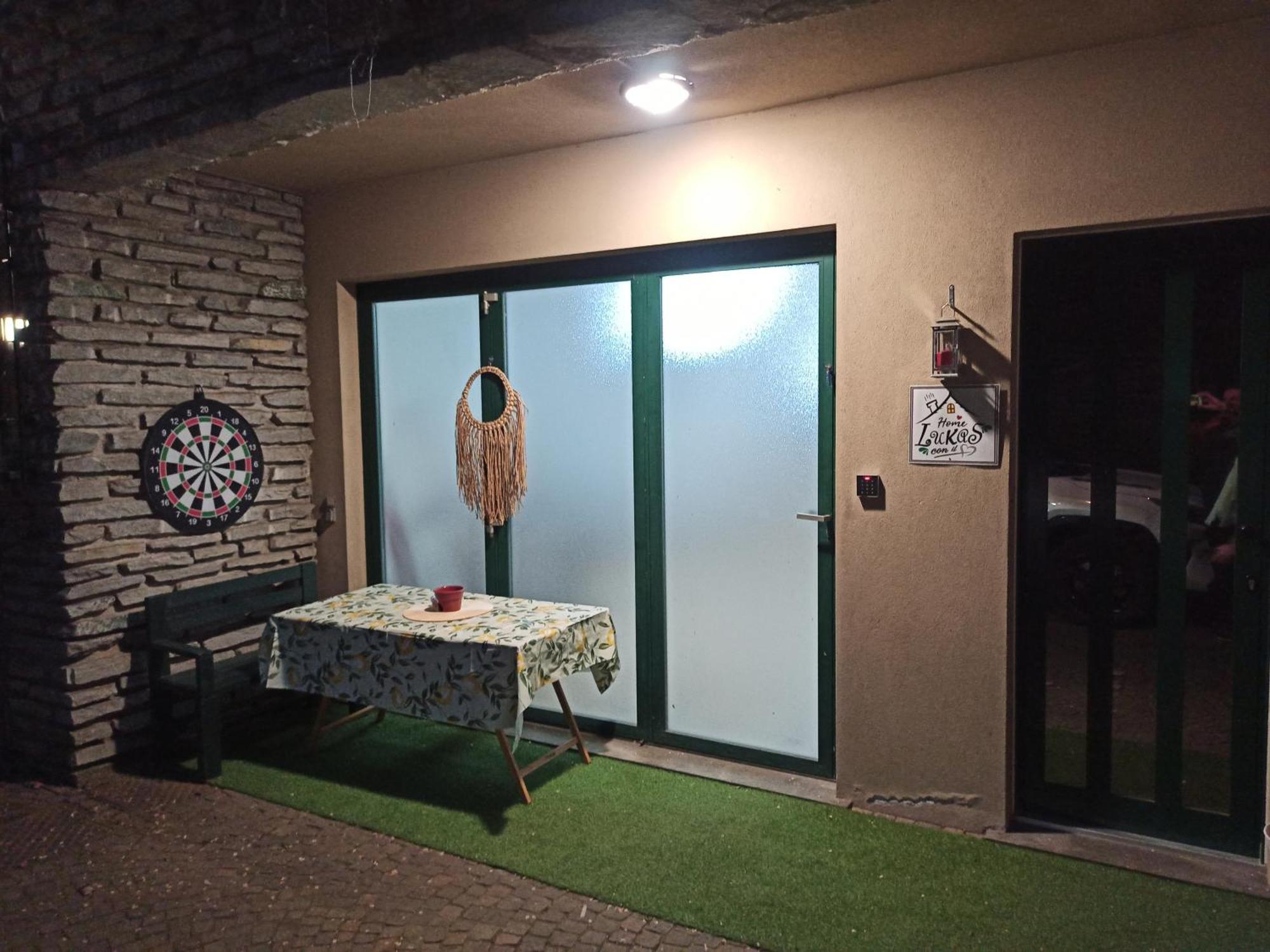 Lukas Home Con Il Cuore Appartamento 3 Camere Al Piano Terra E Appartamento 1 Camera In Taverna Merone Екстериор снимка